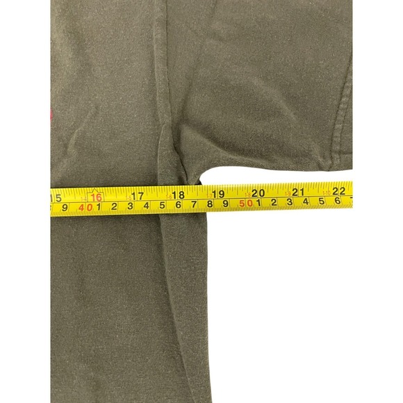 Vintage Monty Phyton The Holy Grail Its Just Flesh Wound Y2K TShirt Green Medium - Picture 8 of 9